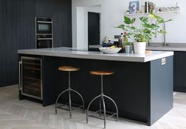 black and brass contemporary Kitchen